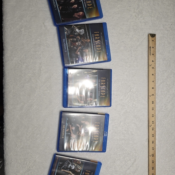 Farscape The Complete Series DVD Set - 25 Anniversary Edition - Picture 3 of 13